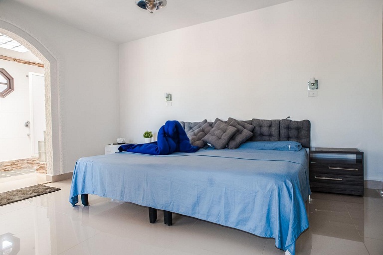 'Habitacion 1' Casas particulares are an alternative to hotels in Cuba.